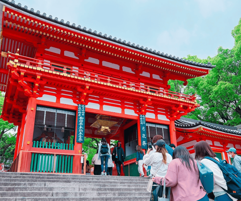 Yasaka Shrine｜ Gion