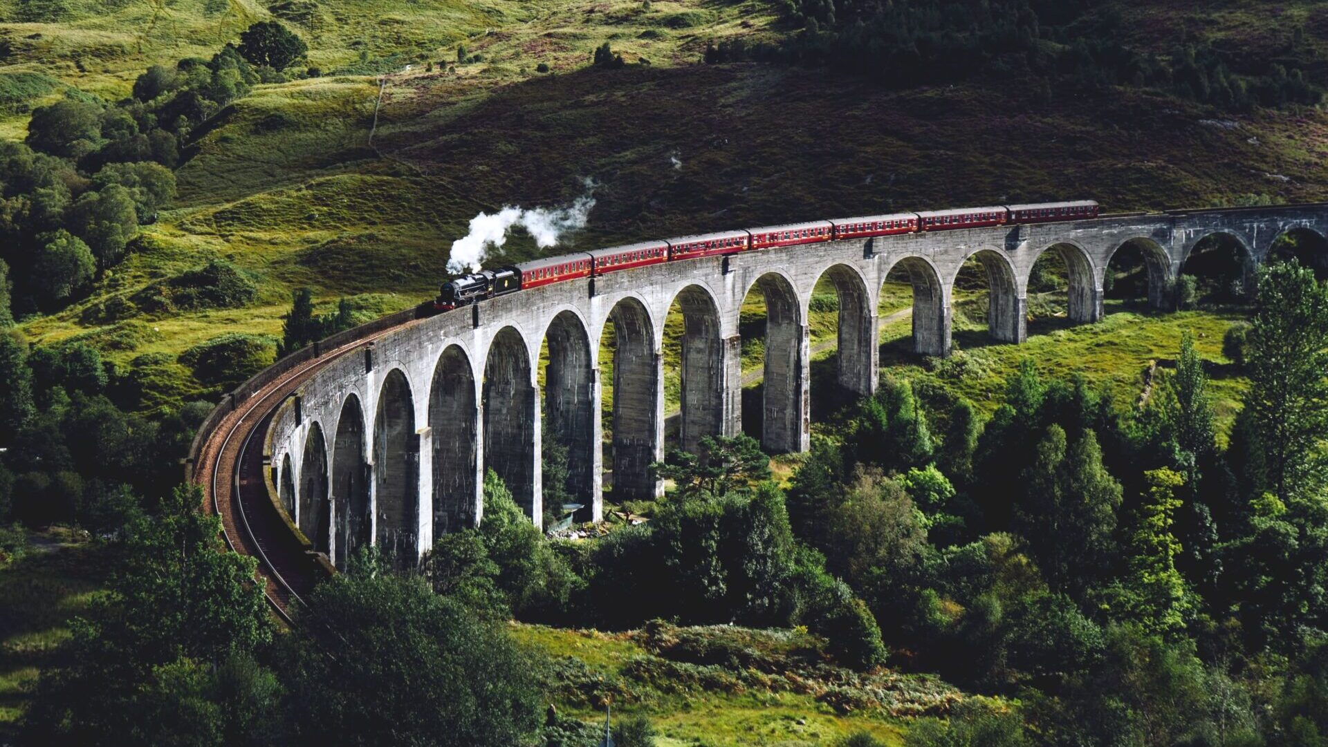 UK_scotland_train
